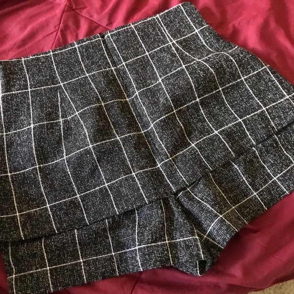 Dabuwawa Button Checkered Skort XL (M-L) - Picture 7 of 8